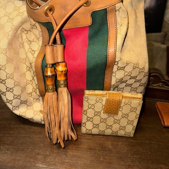 Gucci Beige and Green Women's Bag Sherry Line Hobo - Picture 5 of 5